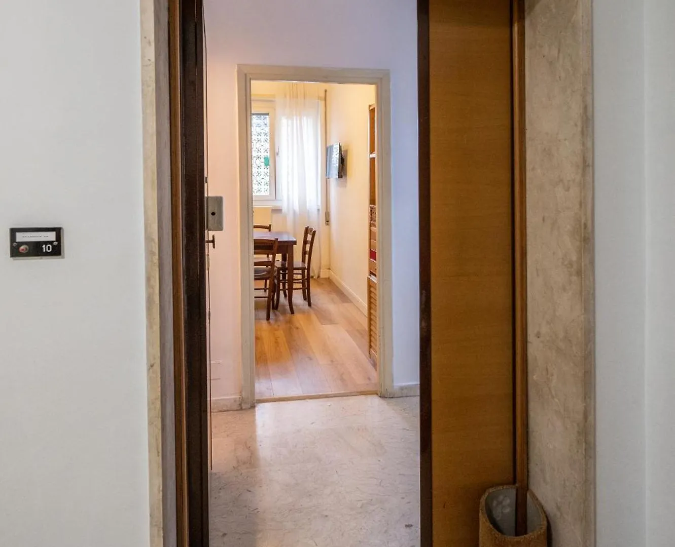 In The Heart Of Trastevere Rome Apartment