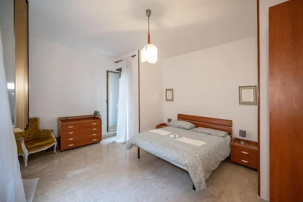 Apartment In The Heart Of Trastevere Rome